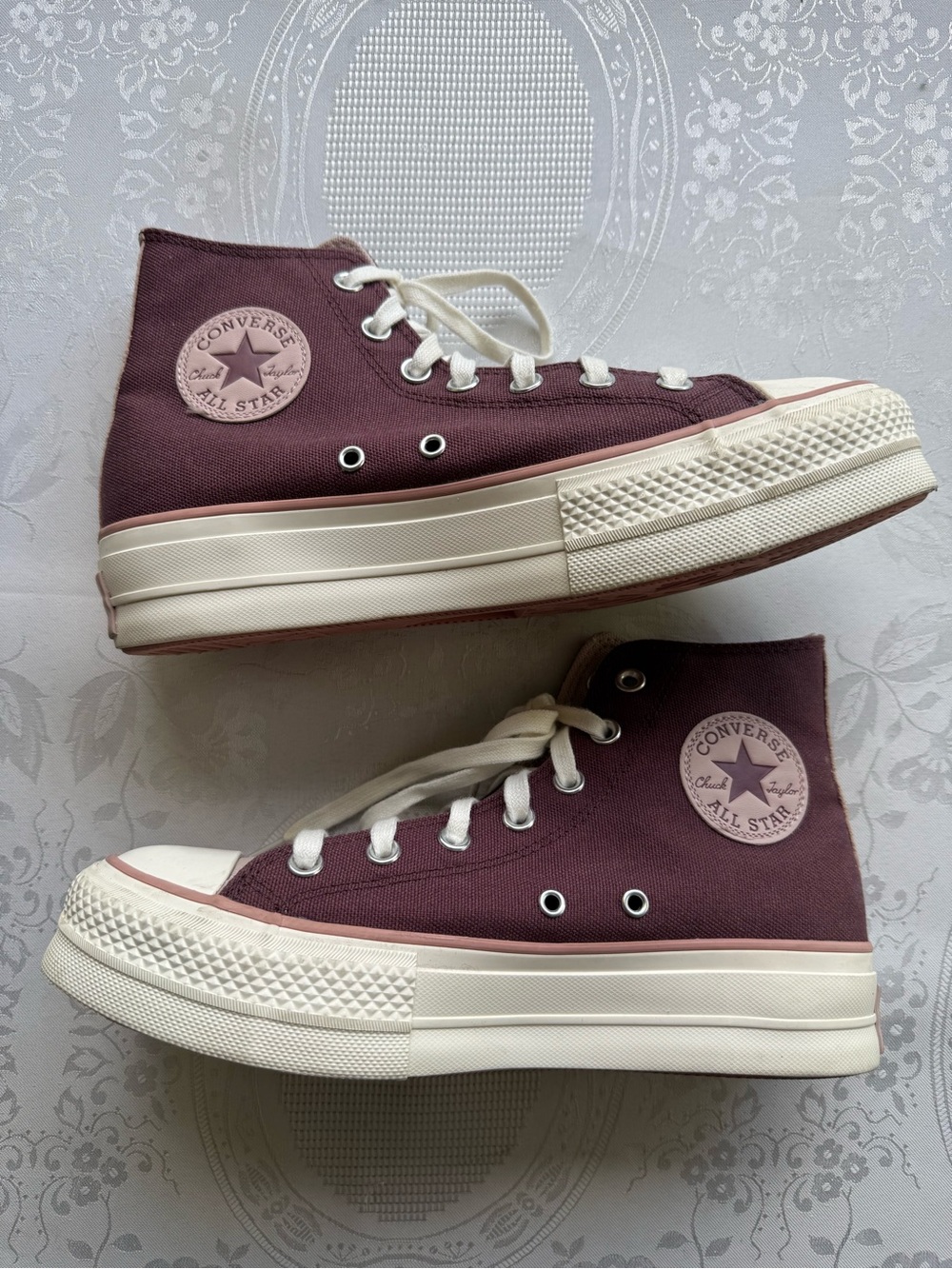 Converse Chuck Taylor All Star Platform High Top Sneakers Plum/Wine Women’s 8.5